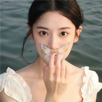 珍珠耳环